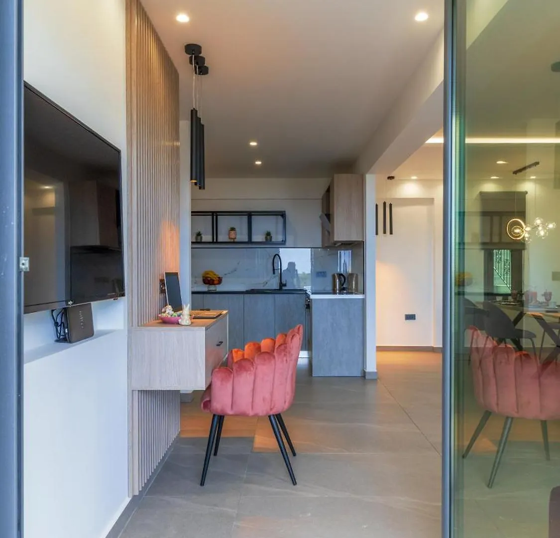 Seascape Luxury Apartment Kounoupidhiana